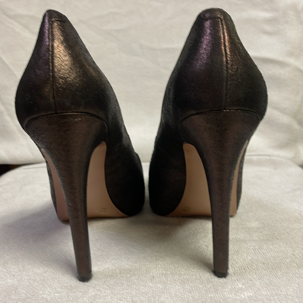 BCBGeneration Platform Stiletto Bronze Size 7 - Picture 5 of 10